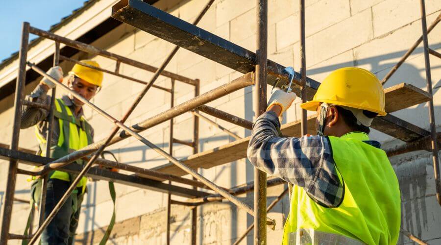 Professional gutter cleaning in Macfarlan, WV